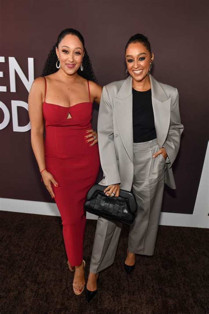 Tia and Tamera Mowry's Parents Ran Away to Be Married and Divorced 40